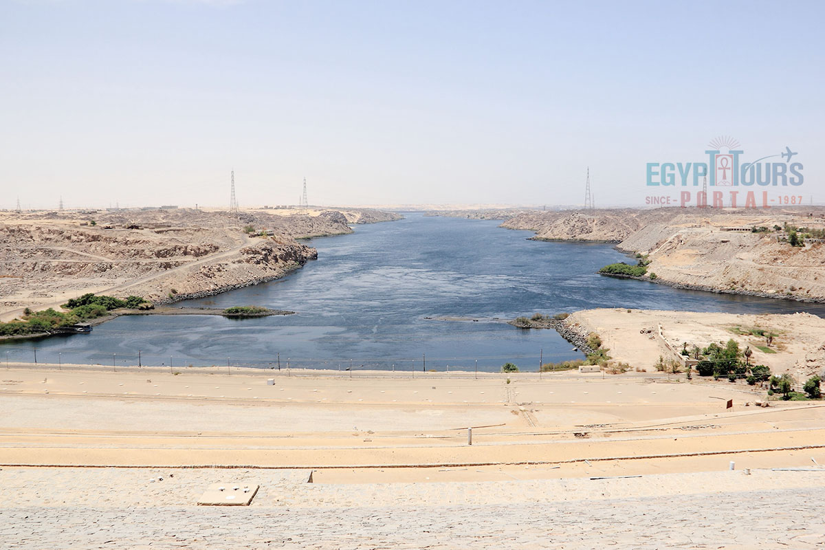 Emplacement du Haut Barrage d’Assouan - Egypt Tours Portal.jpg