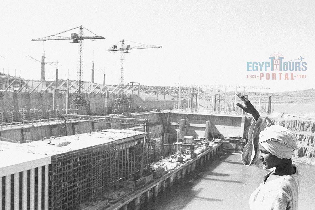 Histoire du Haut Barrage d’Assouan - Egypt Tours Portal.jpg